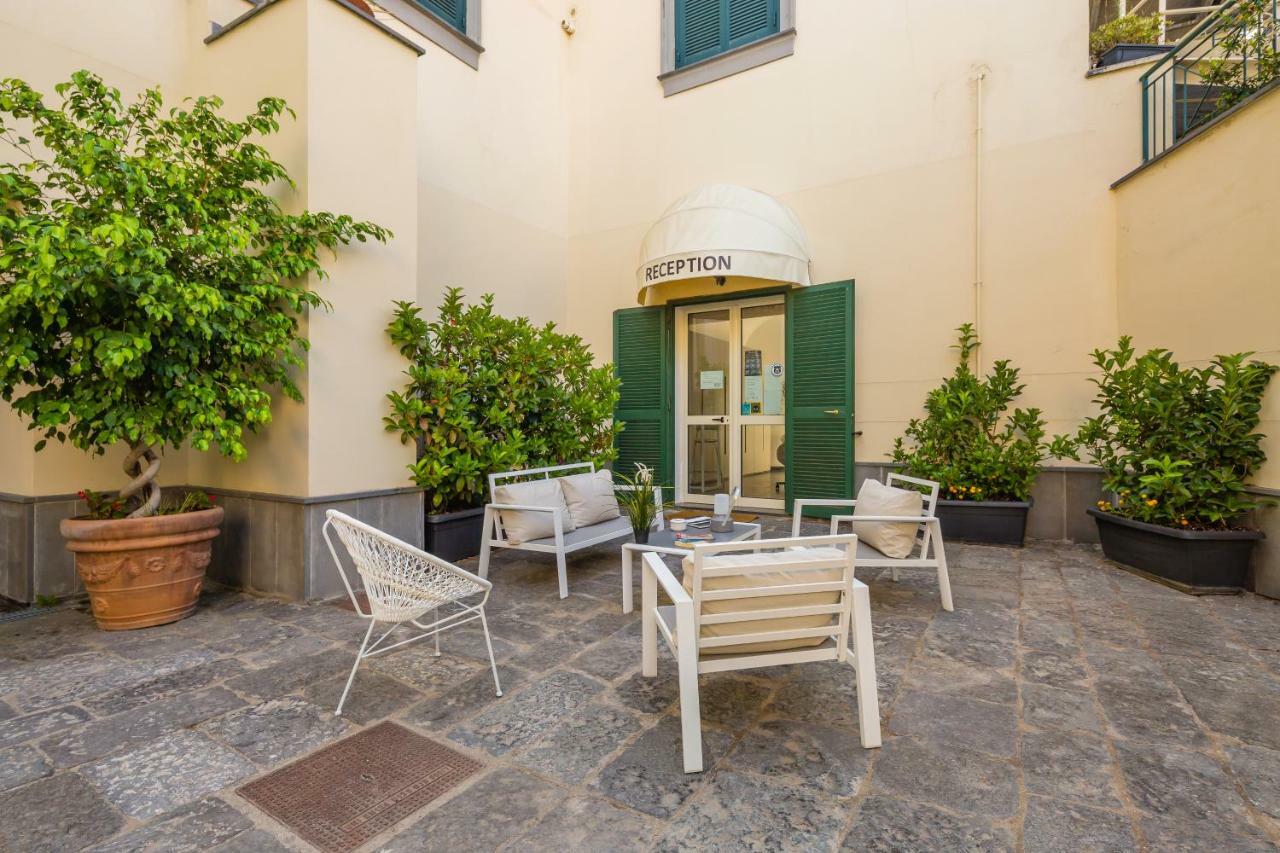 Melograno Undici Aparthotel Ercolano Bagian luar foto