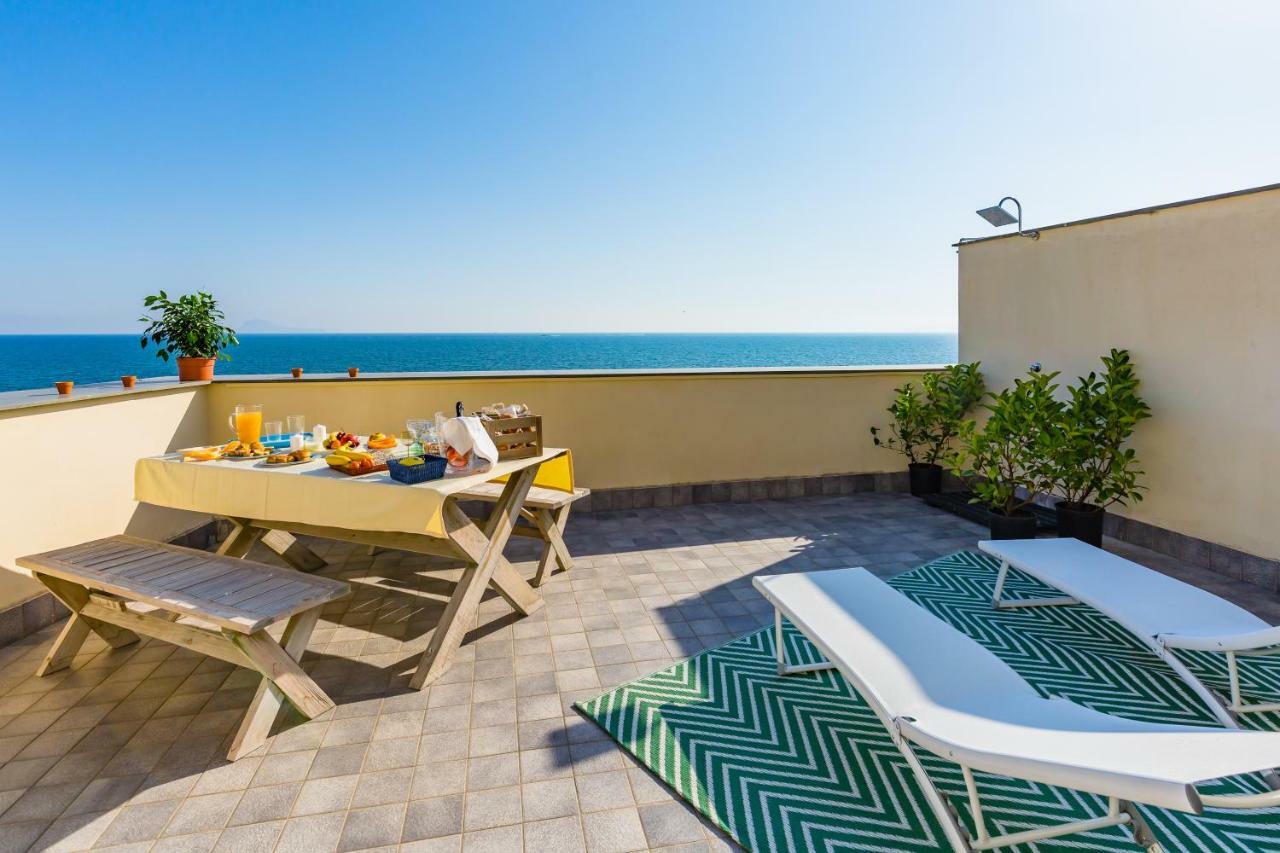 Melograno Undici Aparthotel Ercolano Bagian luar foto