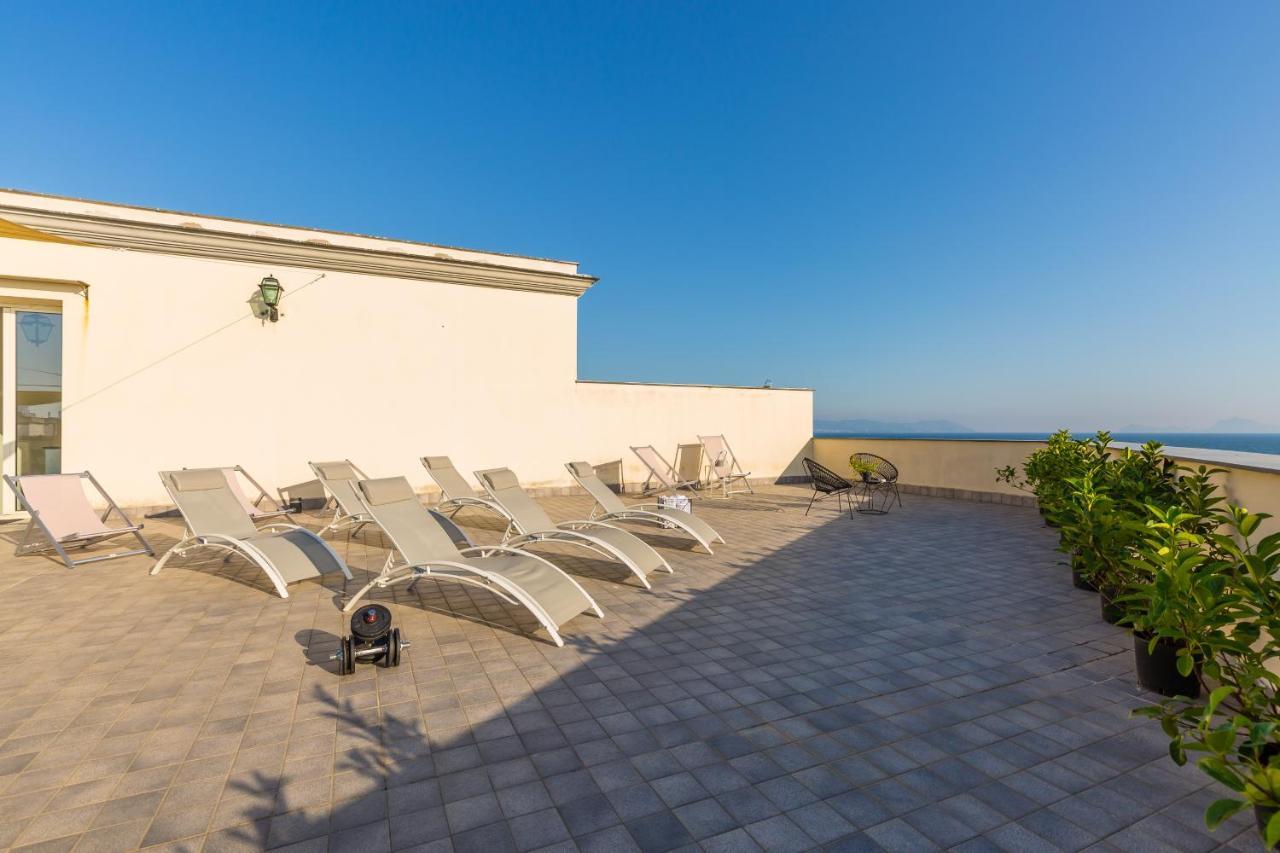Melograno Undici Aparthotel Ercolano Bagian luar foto